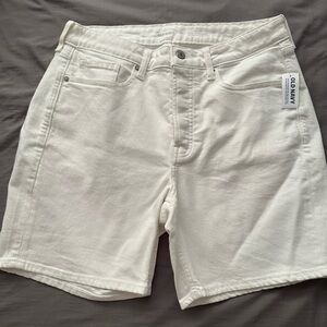 Old Navy White Jean Shorts Relaxed Fit Size 12 NWT